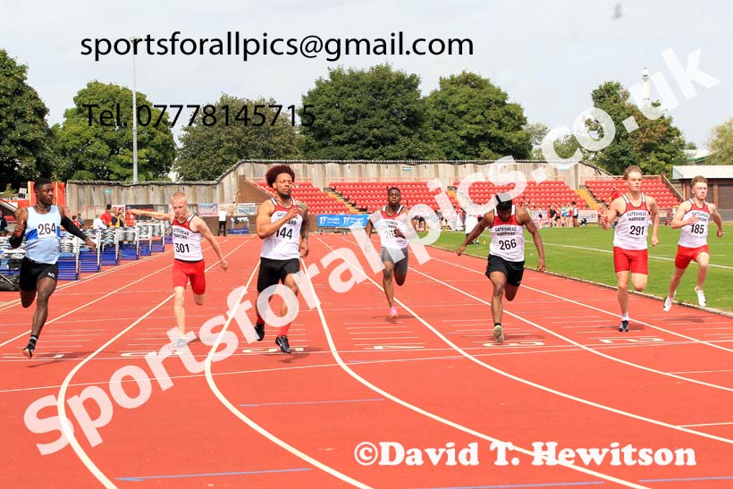 100 metres, 2024 Gateshead Tartan Games.  Photo: David T. Hewitson/Sports for All Pics